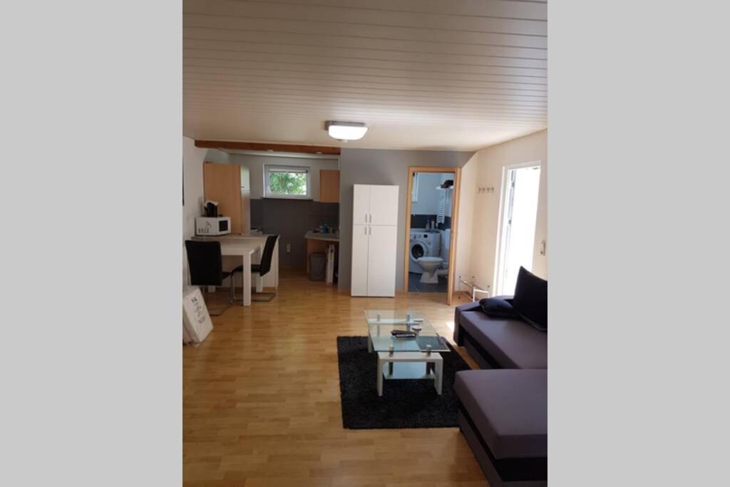Schoene Wohnung In Karben - Rendel, Mit Freisitz Exteriör bild